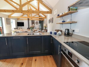 Dishwasher, cookware/dishes/utensils - Bower Cottage (Beaminster)