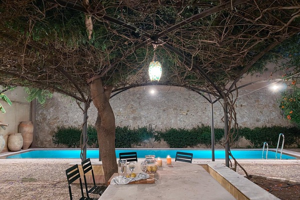 Villa | Garden