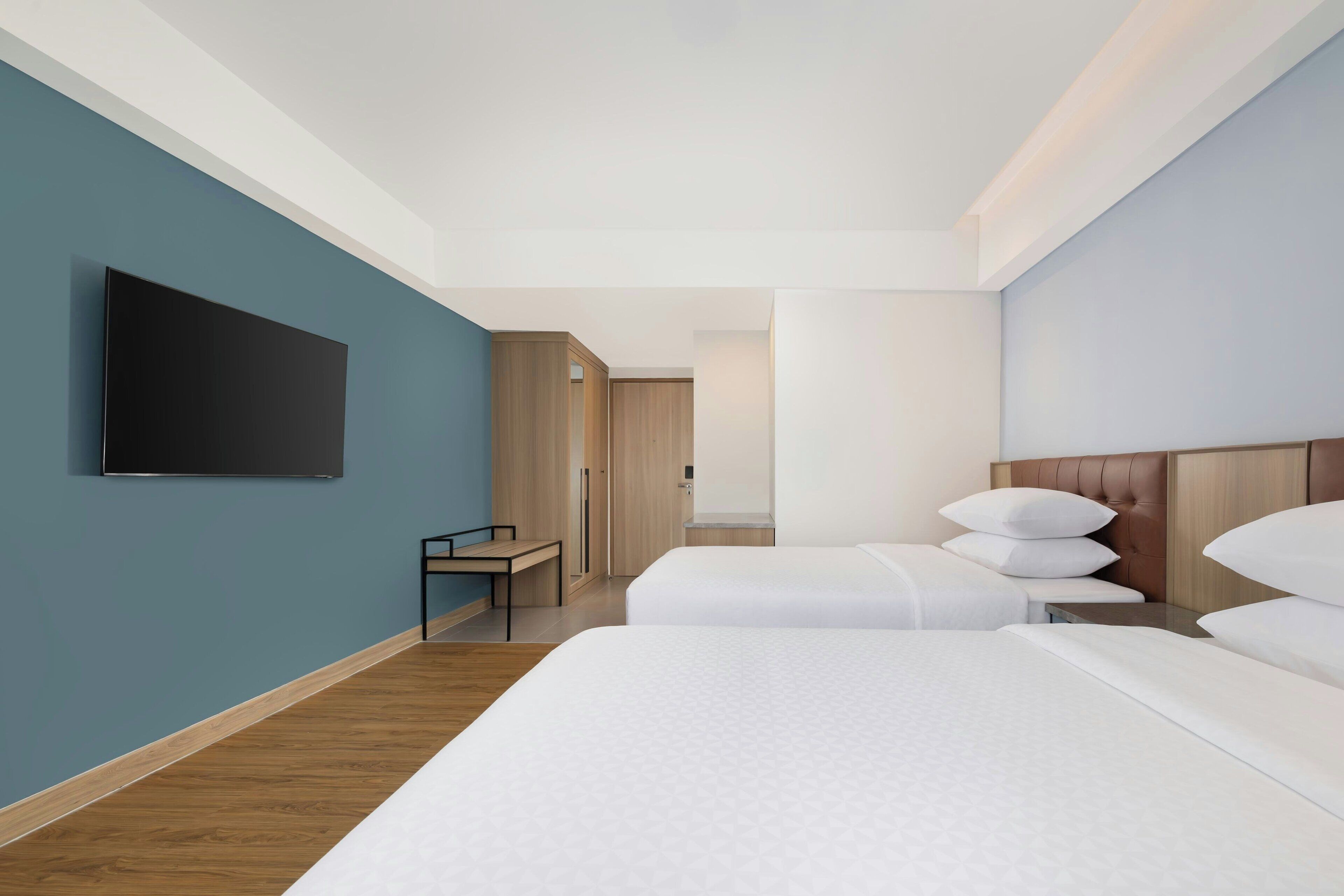 Chambre Deluxe, 2 lits doubles, non-fumeur, vue sur la ville | Literie de qualité, minibar, coffre-fort, bureau