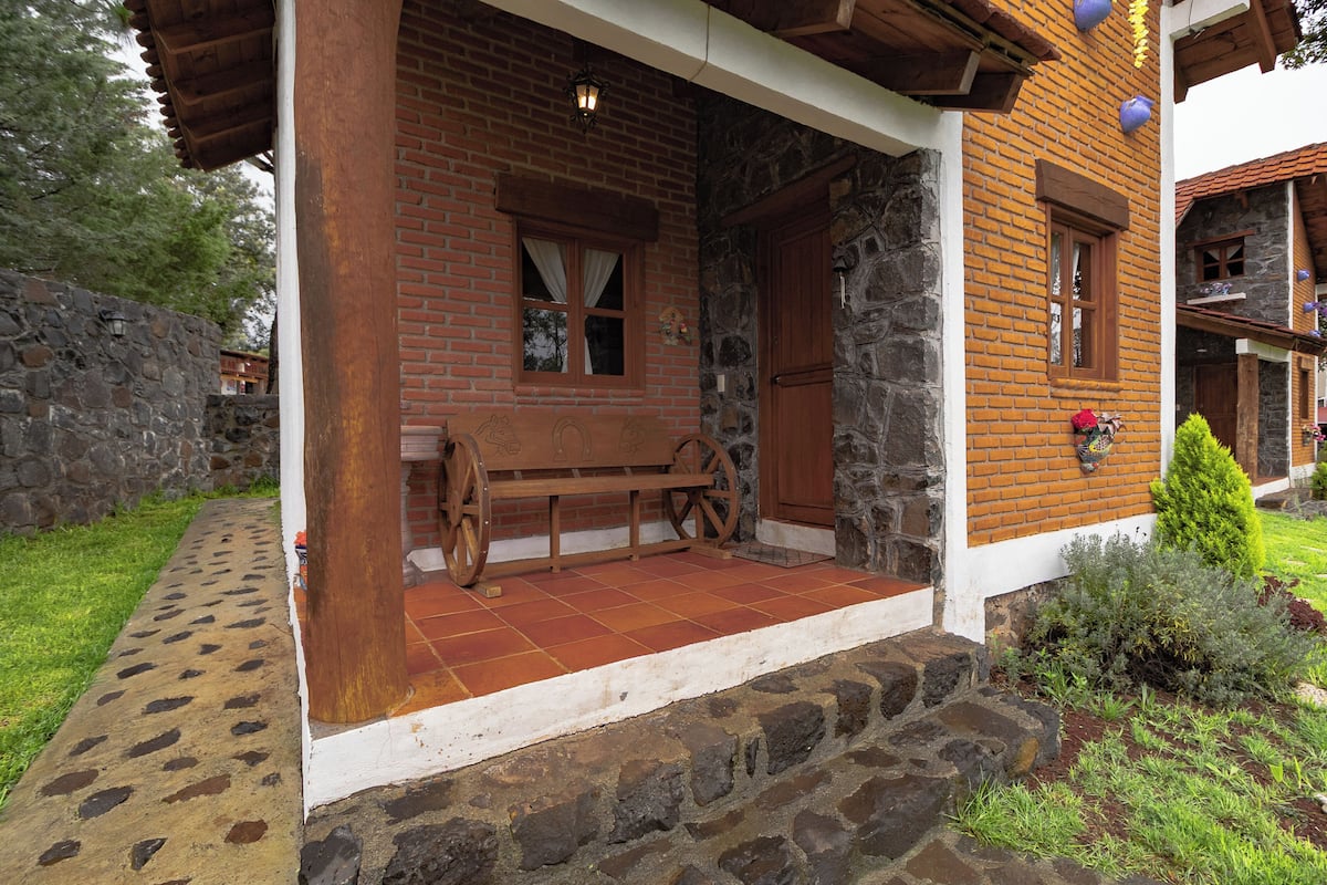 Standard Cabin, Patio, Mountain View