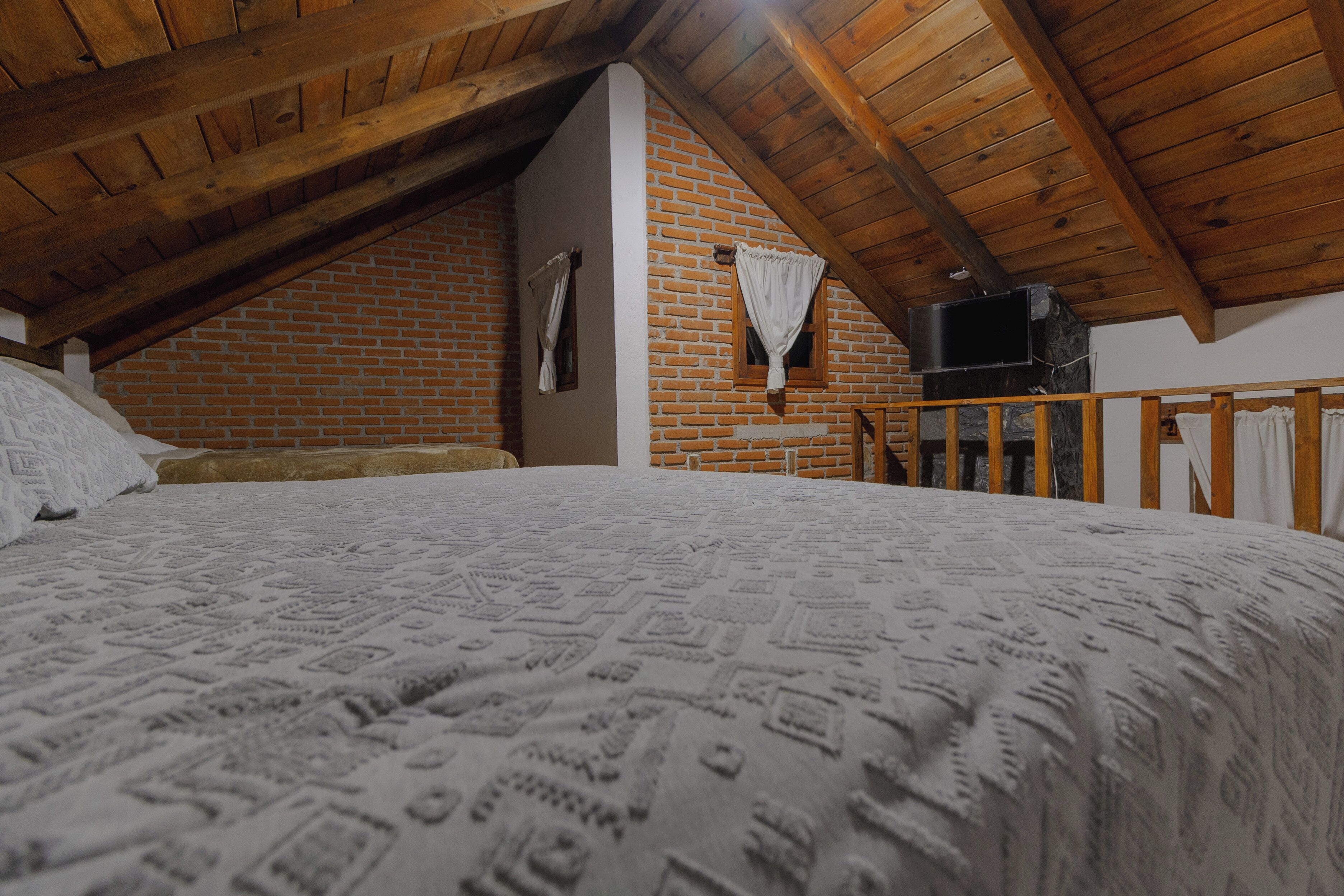 Standaard huisje, patio, uitzicht op bergen | 2 slaapkamers, hypoallergeen beddengoed, donzen dekbedden