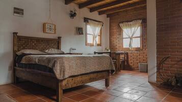 Familien-Ferienhütte | 2 Schlafzimmer, Allergikerbettwaren, Daunenbettdecken