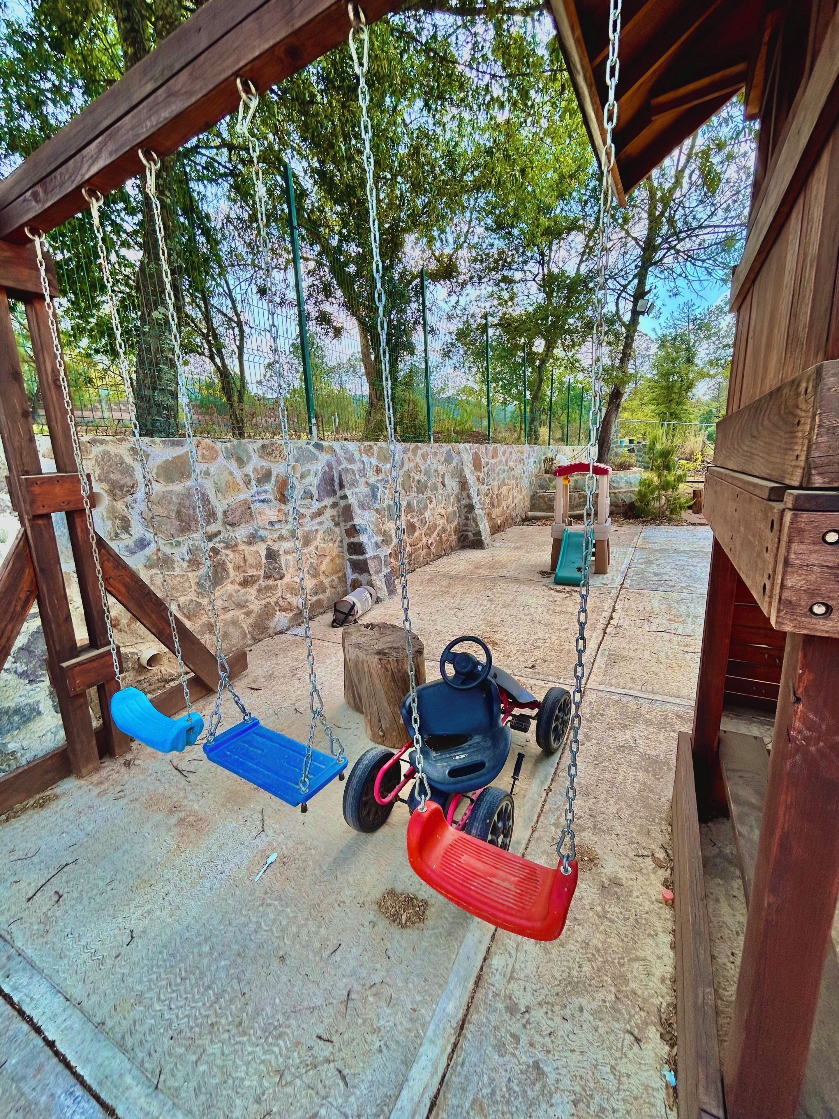 Área de juegos infantiles al aire libre