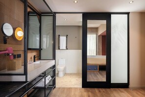 Separate bathtub and shower, rainfall showerhead, hair dryer, towels - Moxy Tulum (Tulum)