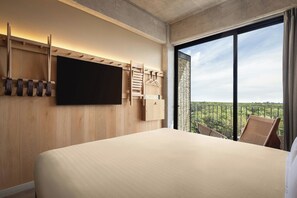 Room, 1 King Bed, Non Smoking, Balcony