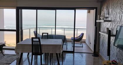 Superb sea view apartment