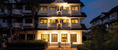 Villa, 5 Bedrooms, Accessible, Smoking | Exterior