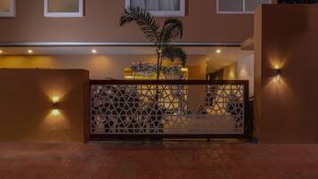 House | Exterior