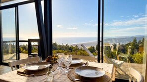 Chalet | Dining - Olas de Buchupureo - con vida de campo (Buchupureo)
