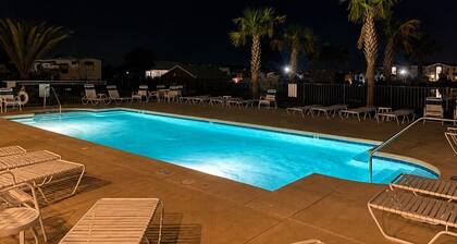 Premium RV Site #136 - Gated Resort & Heated Pool, OWA Nearby - Lot Only