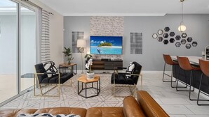 Maison en rangée, 4 chambres, piscine privée | Aire de séjour