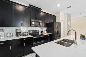 타운홈, 침실 4개, 전용 수영장 | 전용 주방