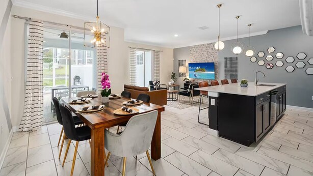 Maison en rangée, 4 chambres, piscine privée | Repas dans la chambre