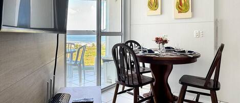 Apartment | Tempat makan