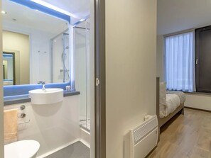 Appartement, 4 slaapkamers, niet-roken | Badkamer