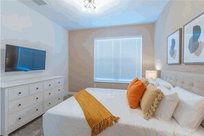 Casa familiar, 5 habitaciones, piscina privada | Tabla de planchar con plancha y wifi gratis