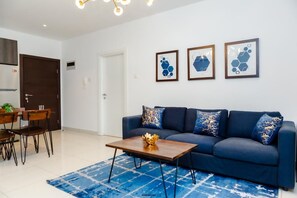 Living area - Premium Suite (Accra)