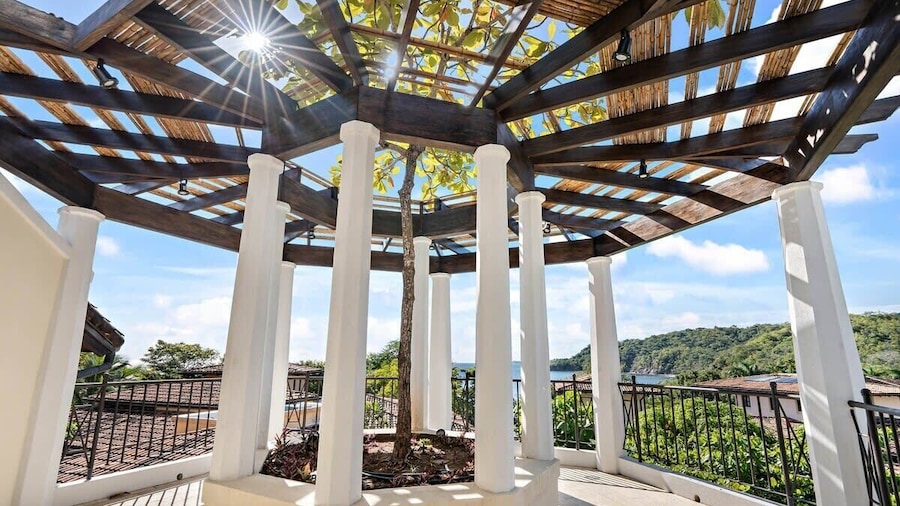 Stylish Beach-Themed Condo with Two Bedrooms and Lovely Ocean Views