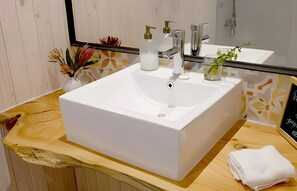 Bathroom - Cabañas del cerro 1 (Pichilemu)