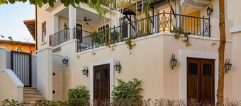 Beautiful Mediterranean-Style Penthouse with an Oceanview Balcony