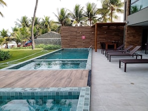 Outdoor pool - Kauai Beach Residence (Tamandaré)