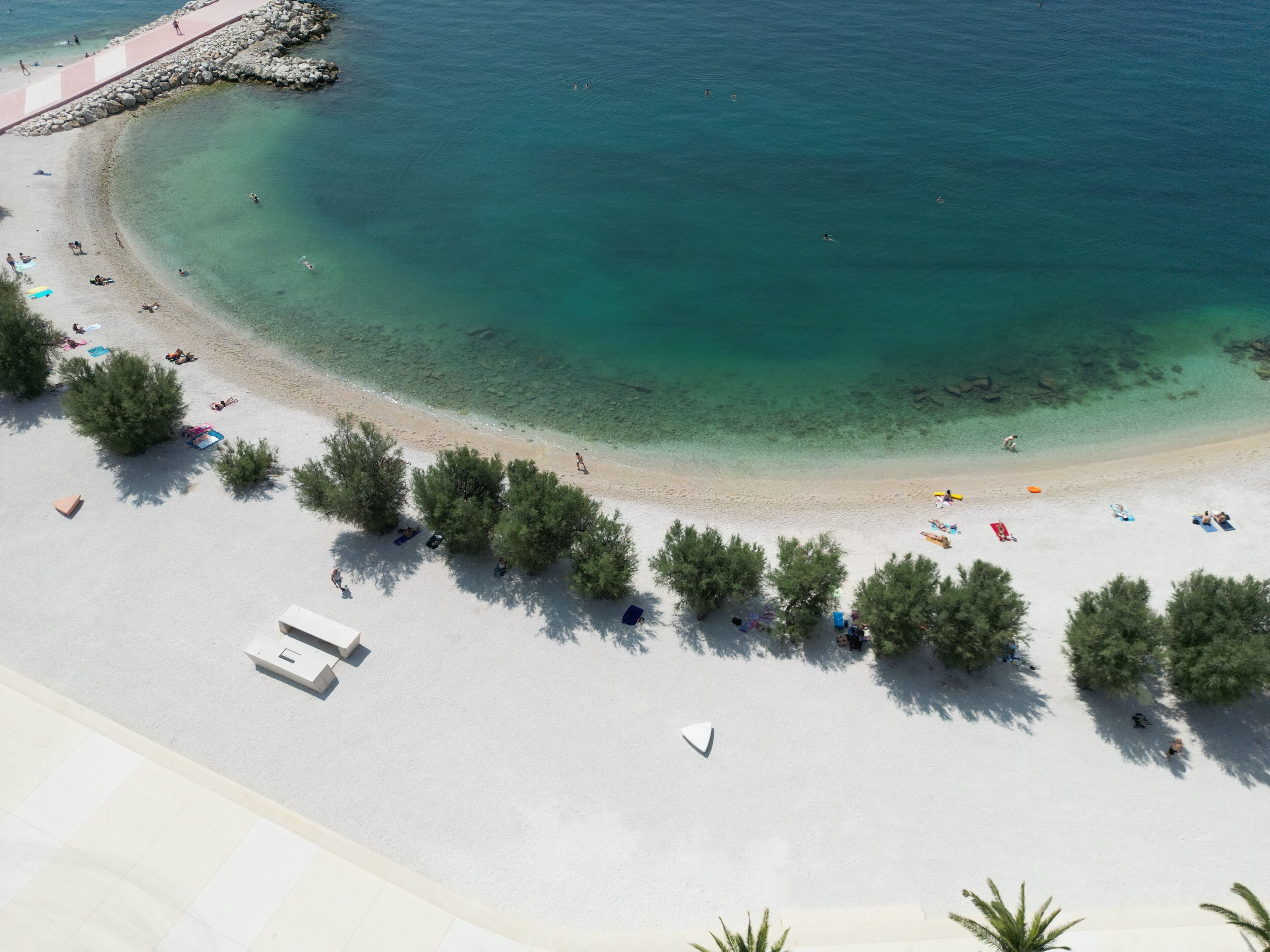 靠近海滩、6 间海滩酒吧