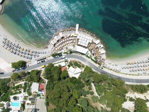 Beach bar - Seaside Apartment with Pool (Split)