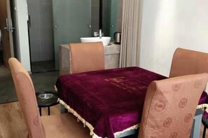 Dining - Biligong Hotel Shanghai (Shanghai)