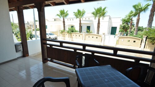 Villa Romano 9 Guests Torre Suda