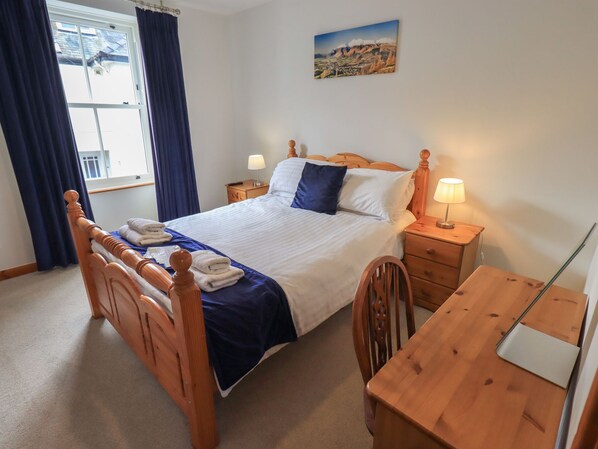 2 bedrooms, individually decorated, individually furnished, free WiFi - Capella Cottage (Keswick)
