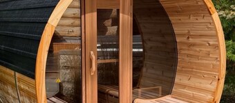 Loon Landing Cottage - Sauna, ATV Trails, Dock, Lake Access, Pet Friendly