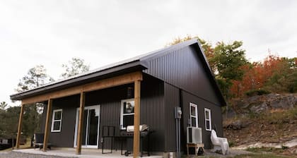 Loon Landing Cottage - ATV Trails & Private Dock & Lake Access