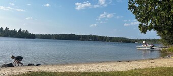 Loon Landing Cottage - Snowmobile Trails & Toboggan Hill