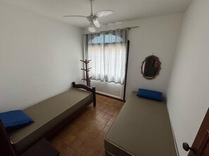 3 slaapkamers, een bureau, wifi