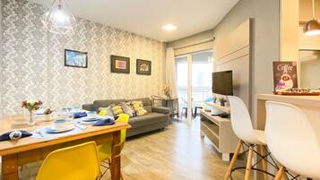 Apartament | Sala d'estar | Televisor