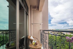 Cribs/infant beds - Red Roof Boutique Hotel (Sanya)