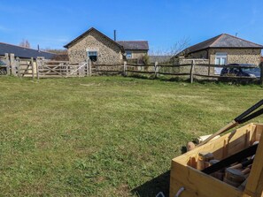Property grounds - Tothery (Beaminster)