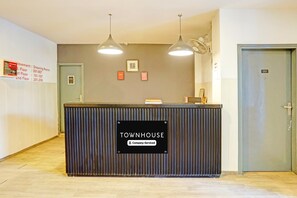 House | Reception