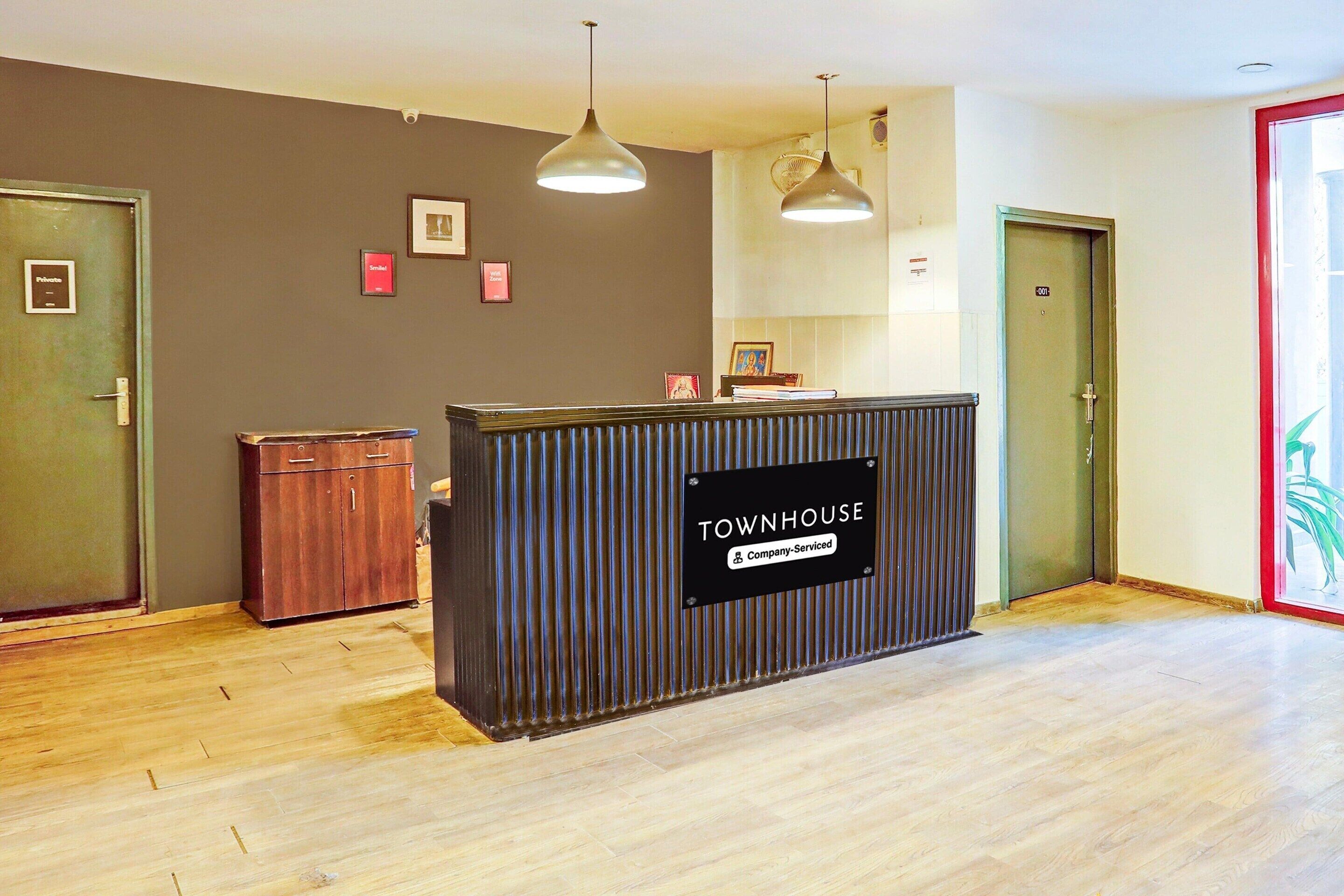 獨棟房屋 | 接待櫃台