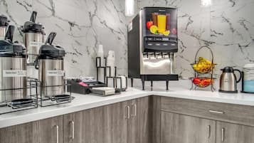 Free daily continental breakfast