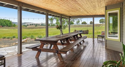 The Hive & Hivette @Castoro Cellars | Vineyard Estate Stay| Groups up to 16 + EV