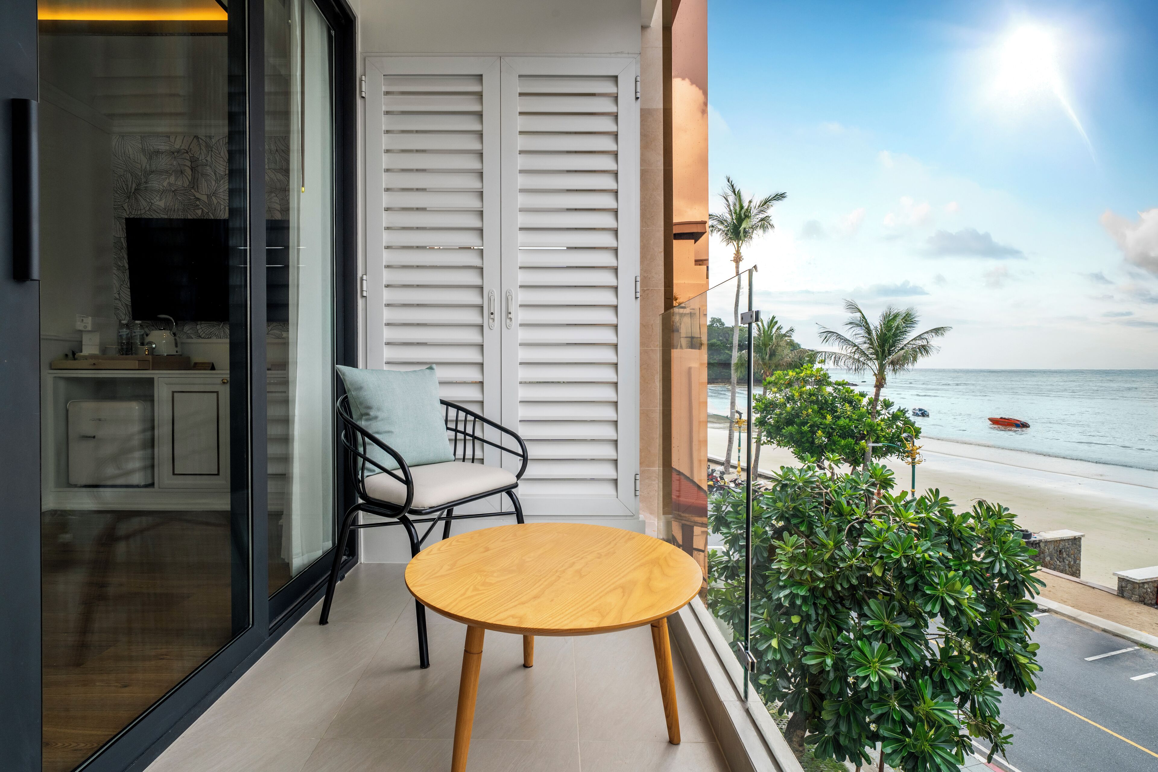 Deluxe Double Room, Balcony, Ocean View | Balcony