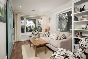 Rumah (5 Bedrooms) | Interior