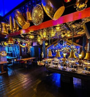 Bar (in der Unterkunft)