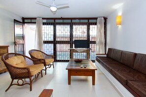 TV, video library