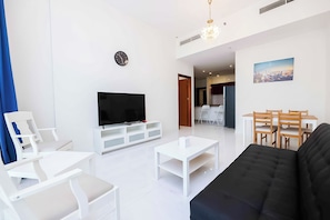 Standard Apartment, 1 King Bed with Sofa bed, Non Smoking