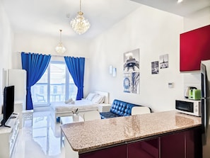 Monolocale Deluxe, 1 letto king con divano letto, non fumatori | Una cassaforte in camera, ferro/asse da stiro, Wi-Fi gratuito