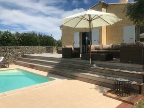 Pool - Jardin d’Uzès - Climatisée avec piscine (Saint-Quentin-la-Poterie)
