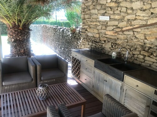 Jardin d’Uzès - Climatisée avec piscine