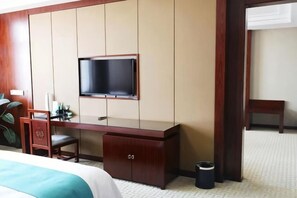 Unclassified image, 4 of 30, button - Xincheng Hotel (Yiyuan)